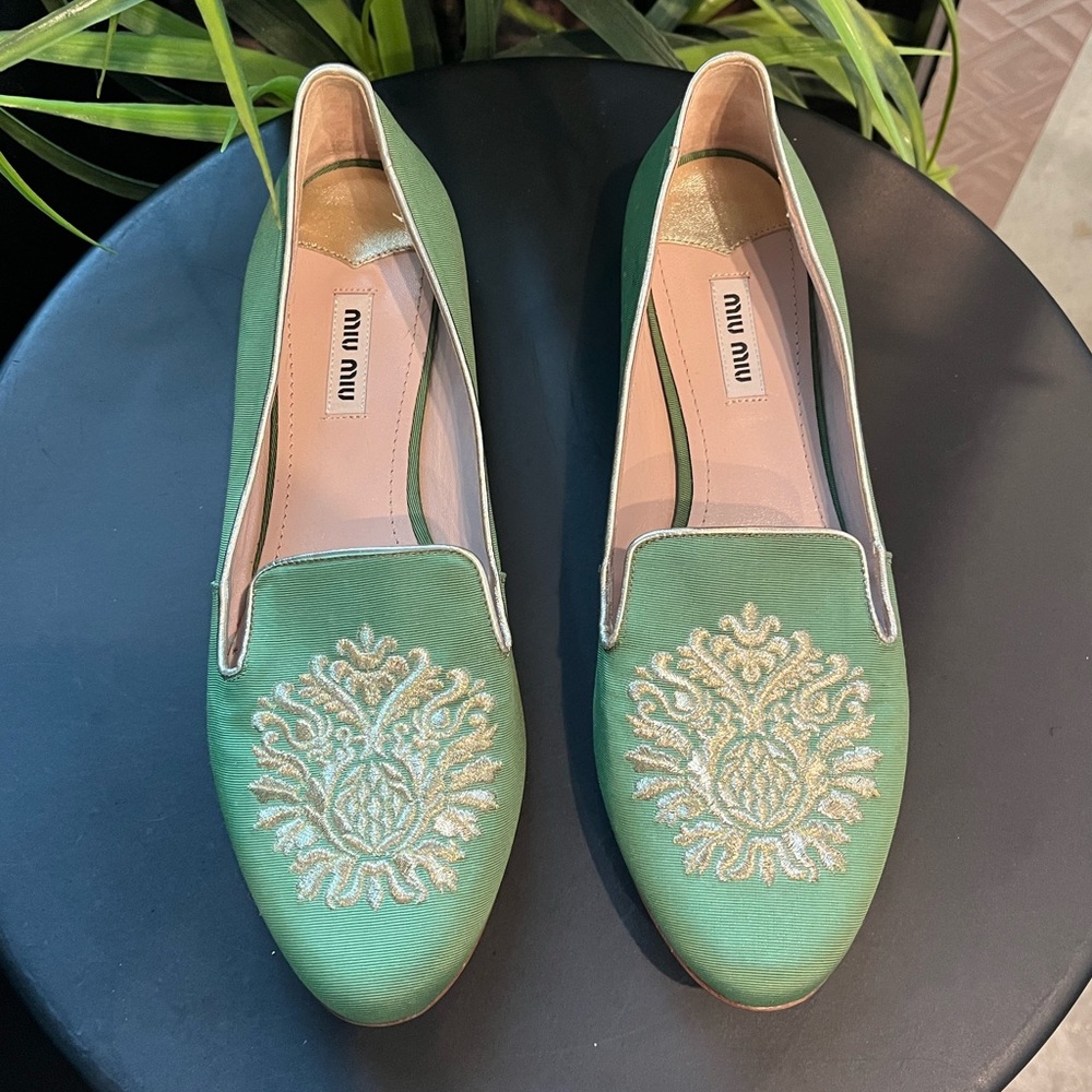 Authentic Miu Miu Graphic Print Green Loafers (Size 38 1/2)